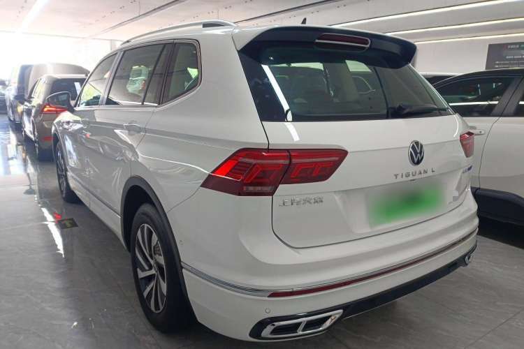 Used Volkswagen Tiguan L New Energy 2023 430 PHEV Plug-in Hybrid Prestige Edition Rear Left 45 Deg