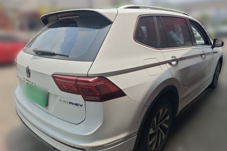 Used Volkswagen Tiguan L New Energy 2023 430 PHEV Plug-in Hybrid Prestige Edition Rear Right 45 Deg