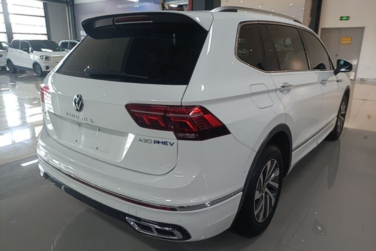 Used Volkswagen Tiguan L New Energy 2023 430 PHEV Plug-in Hybrid Prestige Edition Rear Right 45 Deg