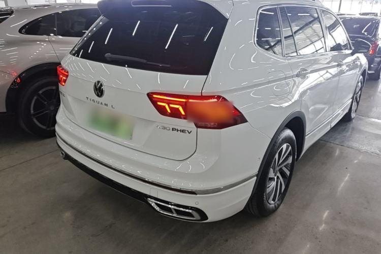 Used Volkswagen Tiguan L New Energy 2023 430 PHEV Plug-in Hybrid Prestige Edition Rear Right 45 Deg