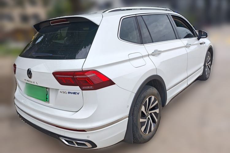 Used Volkswagen Tiguan L New Energy 2023 430 PHEV Plug-in Hybrid Flagship Edition Rear Right 45 Deg