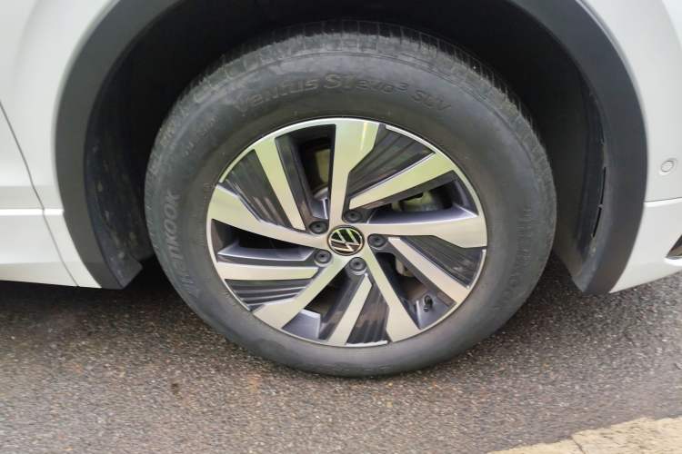 Used Volkswagen Tiguan L New Energy 2023 430 PHEV Plug-in Hybrid Prestige Edition Right Front Wheel Hub