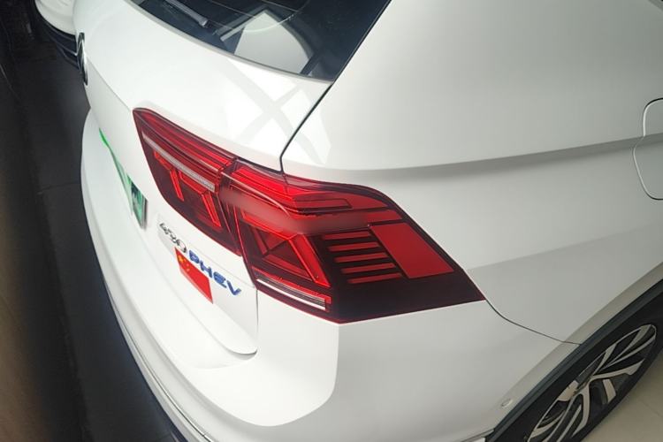 Used Volkswagen Tiguan L New Energy 2023 430 PHEV Plug-in Hybrid Flagship Edition Right Rear Taillight
