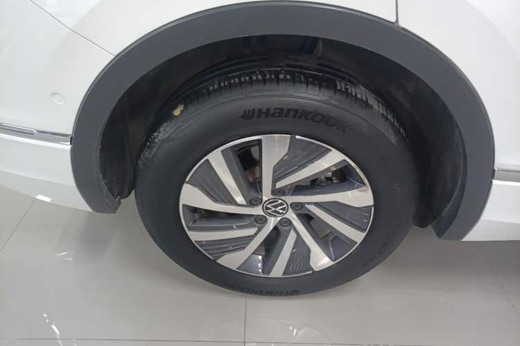 Used Volkswagen Tiguan L New Energy 2023 430 PHEV Plug-in Hybrid Prestige Edition Right Rear Wheel Hub