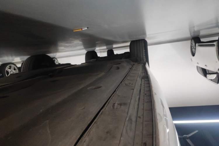 Used Volkswagen Tiguan L New Energy 2023 430 PHEV Plug-in Hybrid Flagship Edition Right Side Sill