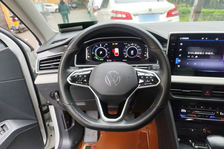 Used Volkswagen Tiguan L New Energy 2023 430 PHEV Plug-in Hybrid Prestige Edition Steering Wheel