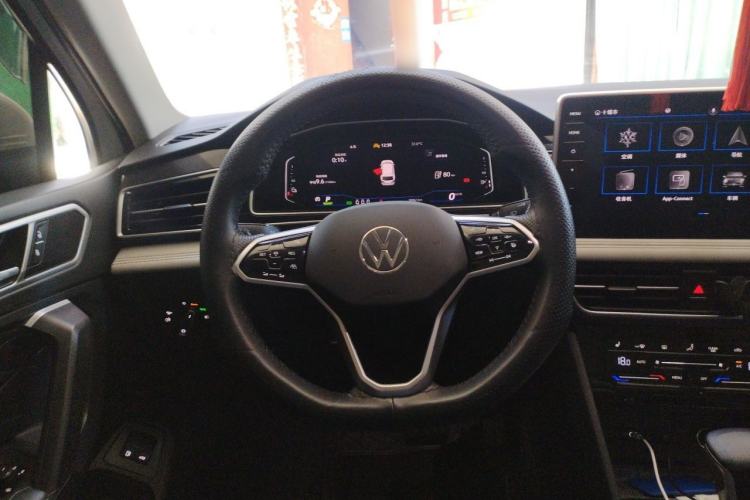 Used Volkswagen Tiguan L New Energy 2023 430 PHEV Plug-in Hybrid Prestige Edition Steering Wheel