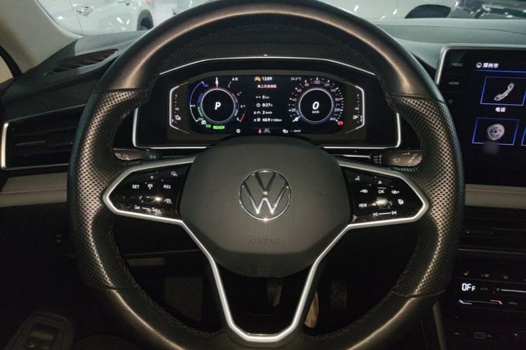 Used Volkswagen Tiguan L New Energy 2023 430 PHEV Plug-in Hybrid Flagship Edition Steering Wheel