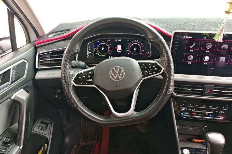 Used Volkswagen Tiguan L New Energy 2023 430 PHEV Plug-in Hybrid Flagship Edition Steering Wheel