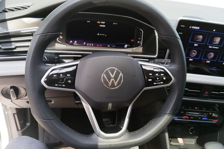 Used Volkswagen Tiguan L New Energy 2023 430 PHEV Plug-in Hybrid Prestige Edition Steering Wheel