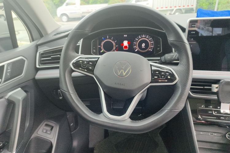 Used Volkswagen Tiguan L New Energy 2023 430 PHEV Plug-in Hybrid Flagship Edition Steering Wheel
