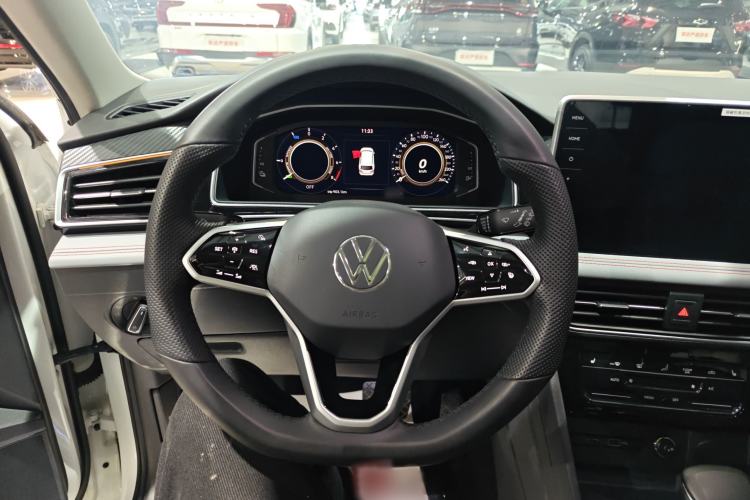 Used Volkswagen Tiguan L New Energy 2023 430 PHEV Plug-in Hybrid Flagship Edition Steering Wheel