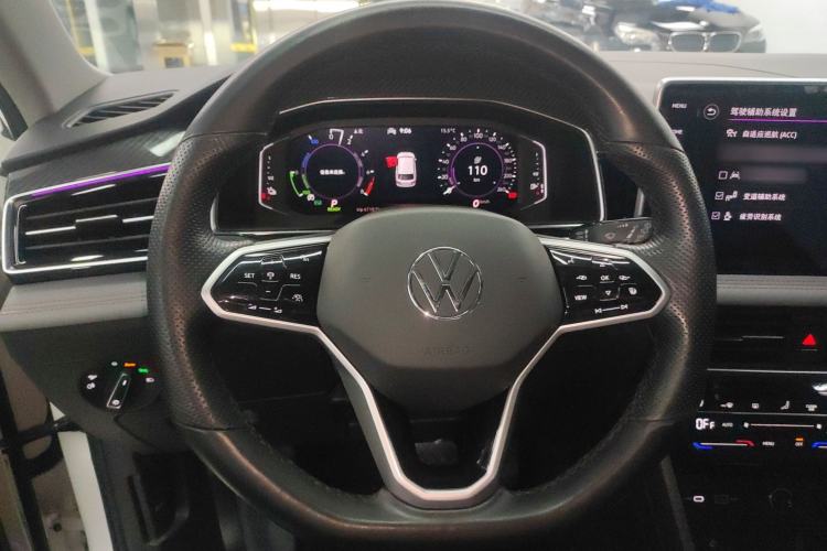 Used Volkswagen Tiguan L New Energy 2023 430 PHEV Plug-in Hybrid Flagship Edition Steering Wheel