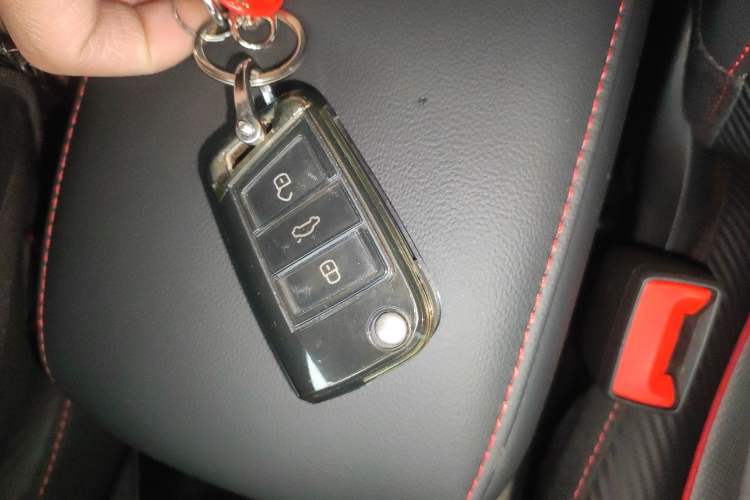 Used Volkswagen Tiguan L New Energy 2023 430 PHEV Plug-in Hybrid Flagship Edition Vehicle Key