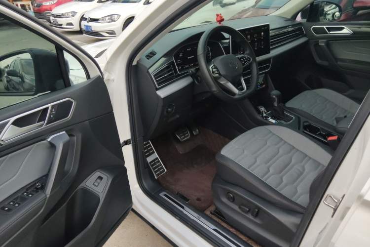 Used Volkswagen Tiguan X 2022 330TSI Two-Wheel-Drive Flagship Edition Driver Seat