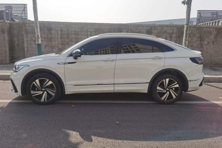 Used Volkswagen Tiguan X 2022 330TSI Two-Wheel-Drive Flagship Edition Exterior 3