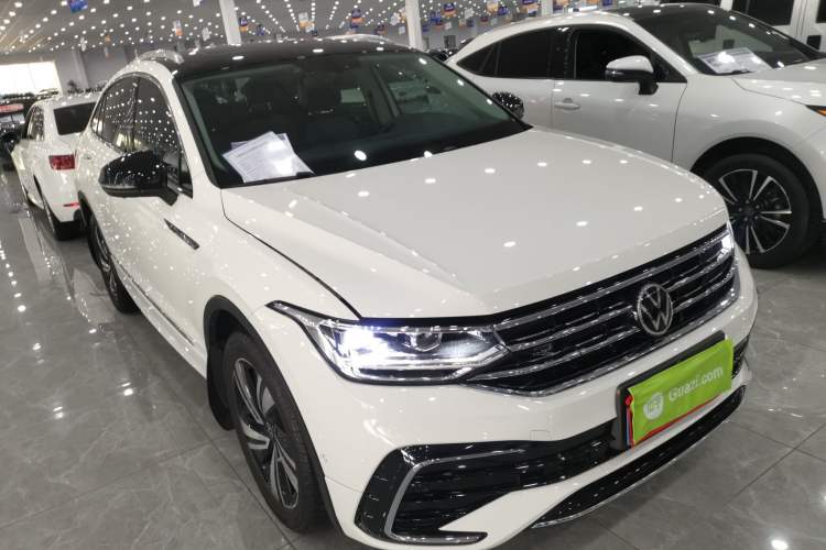 Used Volkswagen Tiguan X 2021 330TSI Two-Wheel-Drive Flagship Edition Front Right 45 Deg