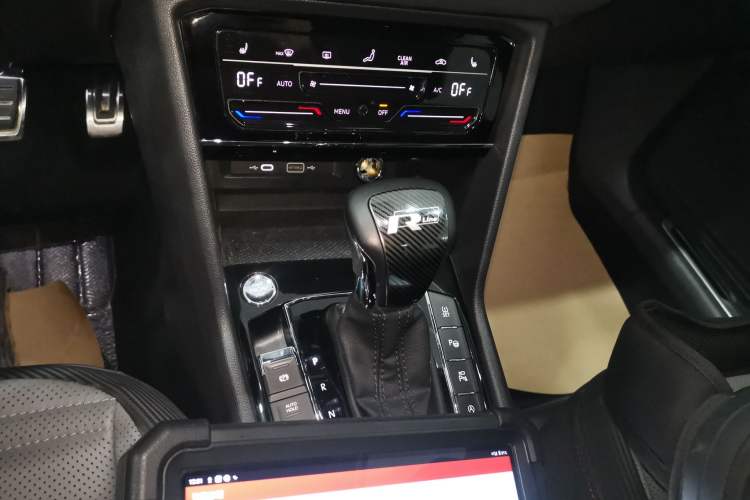 Used Volkswagen Tiguan X 2021 330TSI Two-Wheel-Drive Flagship Edition Gear Lever