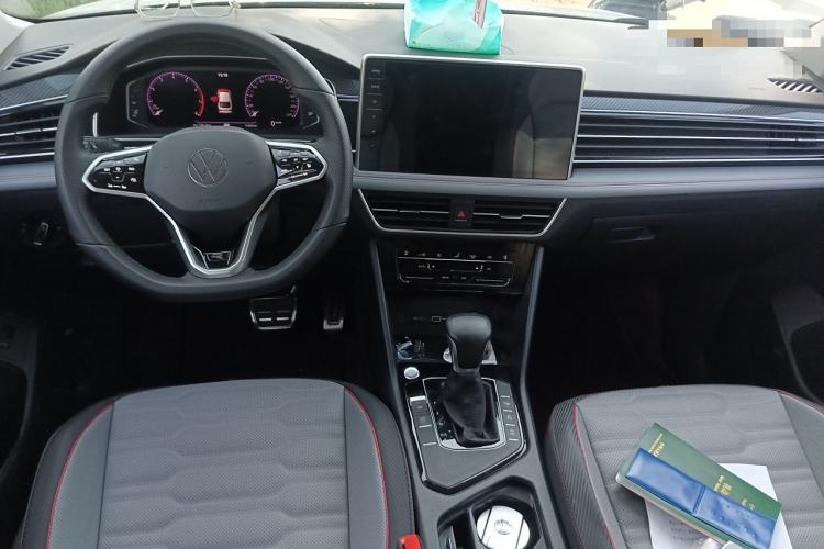 Used Volkswagen Tiguan X 2023 330TSI Two-Wheel-Drive Prestige Flagship Edition Interior 2
