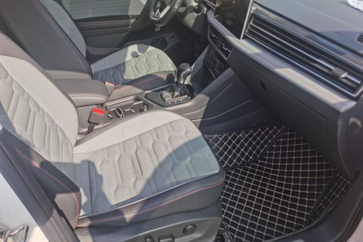 Used Volkswagen Tiguan X 2022 330TSI Two-Wheel-Drive Flagship Edition Interior 8