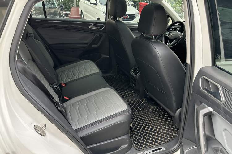 Used Volkswagen Tiguan X 2022 330TSI Two-Wheel-Drive Flagship Edition Interior 9