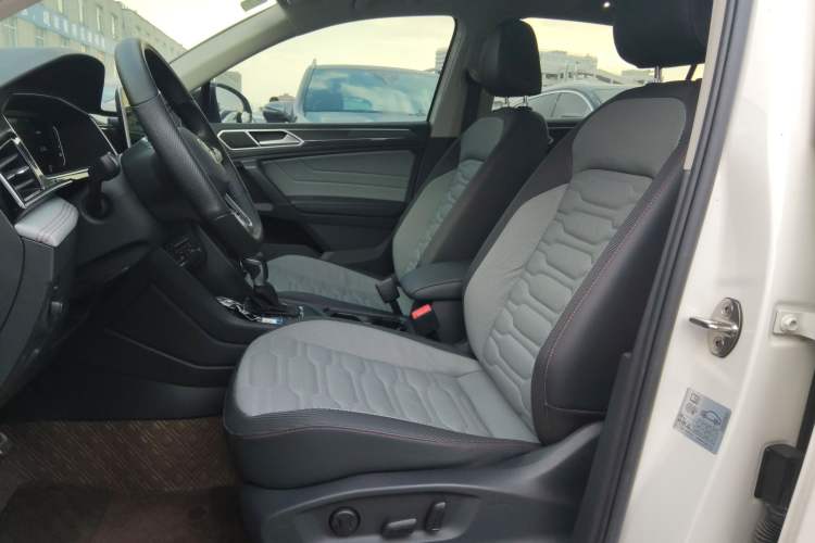 Used Volkswagen Tiguan X 2022 330TSI Two-Wheel-Drive Flagship Edition Left Front Seat