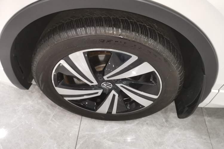 Used Volkswagen Tiguan X 2021 330TSI Two-Wheel-Drive Flagship Edition Left Front Wheel Hub
