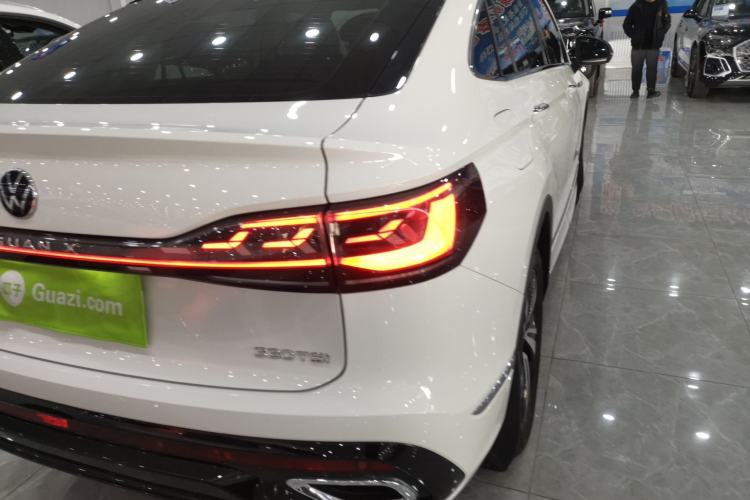 Used Volkswagen Tiguan X 2021 330TSI Two-Wheel-Drive Flagship Edition Right Rear Taillight
