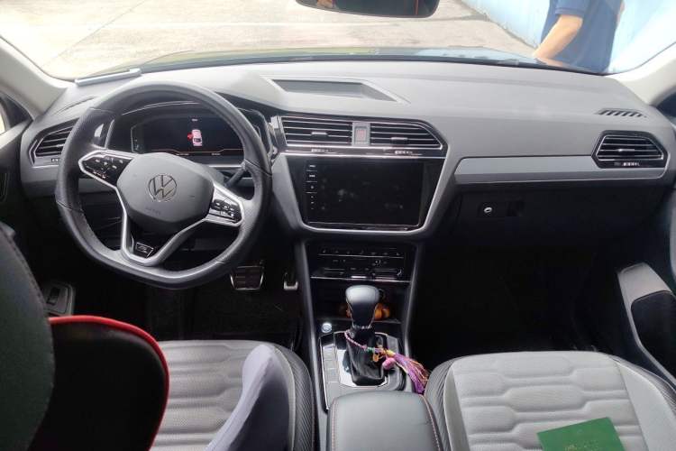 Used Volkswagen Tiguan X 2021 330TSI Two-Wheel-Drive Flagship Edition Center Console