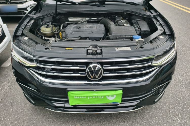 Used Volkswagen Tiguan X 2021 380TSI Four-Wheel Drive Flagship Edition Engine Bay