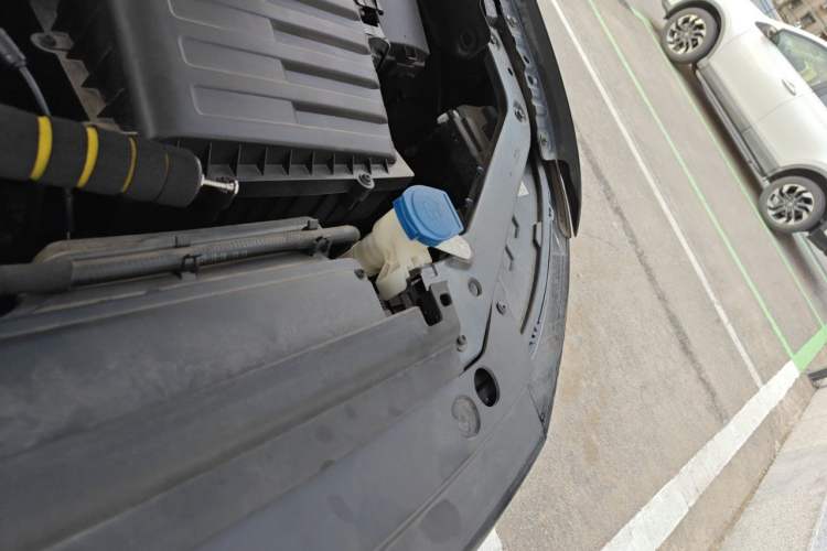 Used Volkswagen Tiguan X 2021 330TSI Two-Wheel-Drive Flagship Edition Engine Bay Left