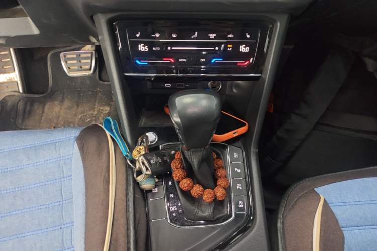 Used Volkswagen Tiguan X 2021 330TSI Two-Wheel-Drive Flagship Edition Gear Lever