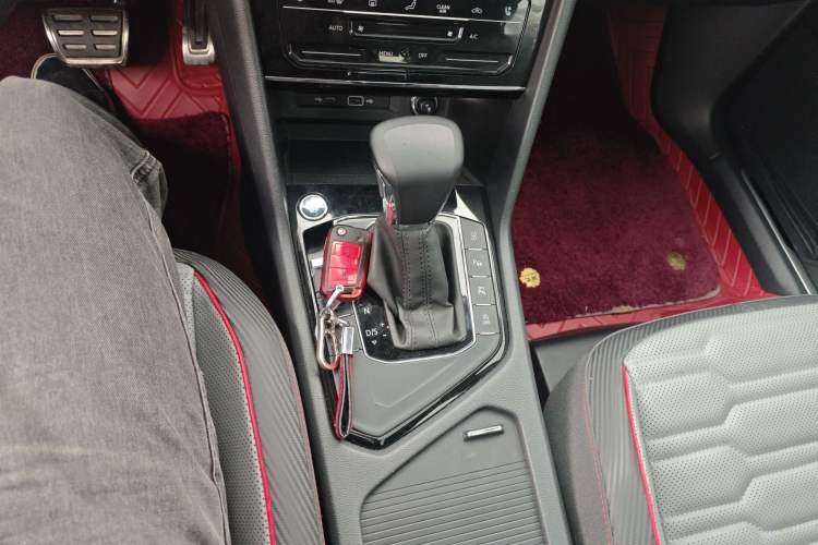 Used Volkswagen Tiguan X 2021 330TSI Two-Wheel-Drive Prestige Flagship Edition Gear Lever