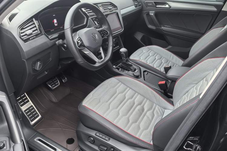Used Volkswagen Tiguan X 2021 380TSI Four-Wheel Drive Prestige Flagship Edition Interior 4