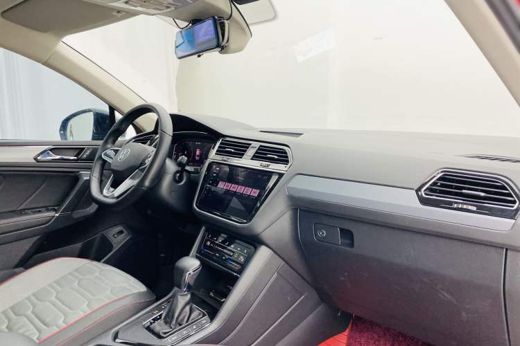 Used Volkswagen Tiguan X 2021 330TSI Two-Wheel-Drive Prestige Flagship Edition Interior 5