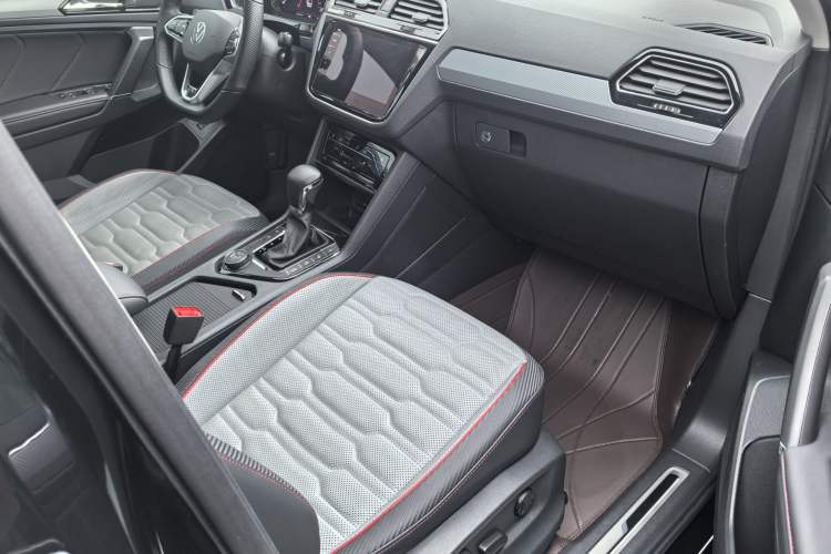 Used Volkswagen Tiguan X 2021 380TSI Four-Wheel Drive Prestige Flagship Edition Interior 9