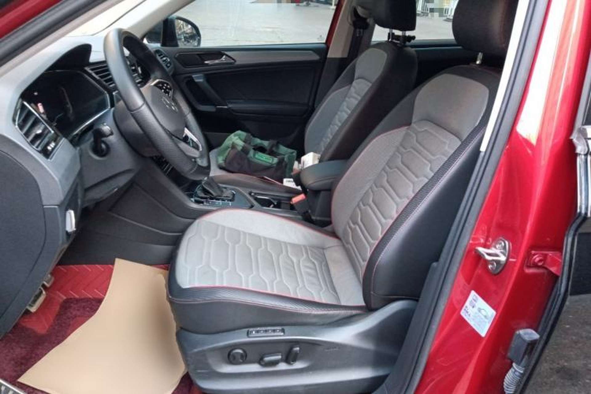 Used Volkswagen Tiguan X 2021 330TSI Two-Wheel-Drive Prestige Flagship Edition Left Front Seat