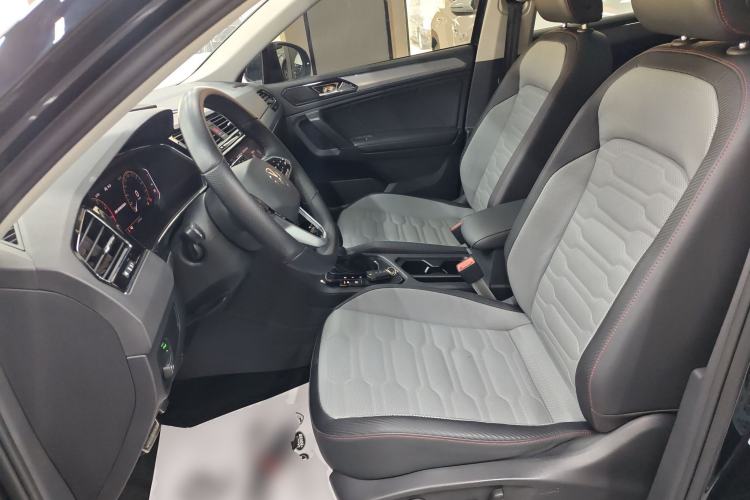 Used Volkswagen Tiguan X 2021 330TSI Two-Wheel-Drive Flagship Edition Left Front Seat