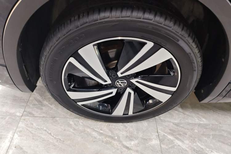 Used Volkswagen Tiguan X 2021 330TSI Two-Wheel-Drive Flagship Edition Left Front Wheel Hub