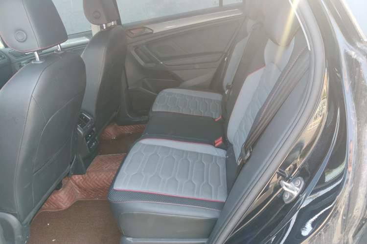 Used Volkswagen Tiguan X 2021 330TSI Two-Wheel-Drive Prestige Flagship Edition Left Rear Seat