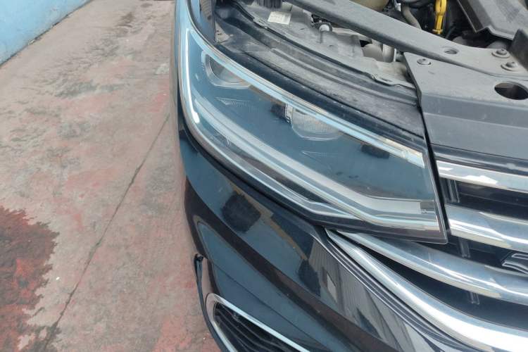 Used Volkswagen Tiguan X 2021 330TSI Two-Wheel-Drive Flagship Edition Right Front Headlight