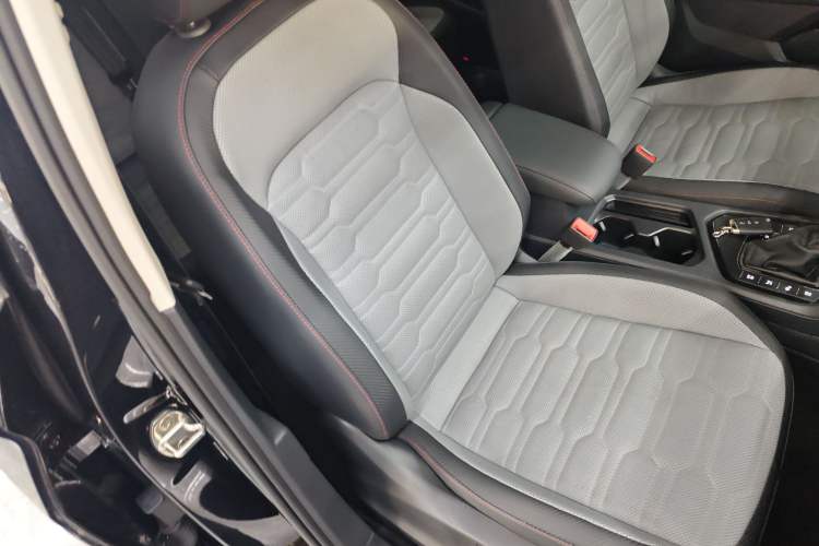 Used Volkswagen Tiguan X 2021 330TSI Two-Wheel-Drive Flagship Edition Right Front Seat