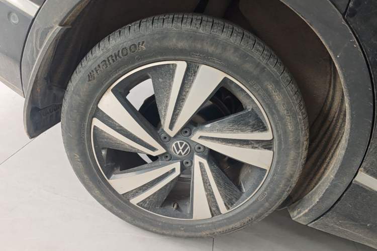 Used Volkswagen Tiguan X 2021 330TSI Two-Wheel-Drive Flagship Edition Right Rear Wheel Hub