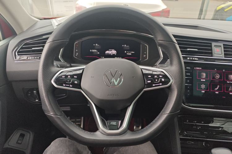 Used Volkswagen Tiguan X 2021 330TSI Two-Wheel-Drive Prestige Flagship Edition Steering Wheel