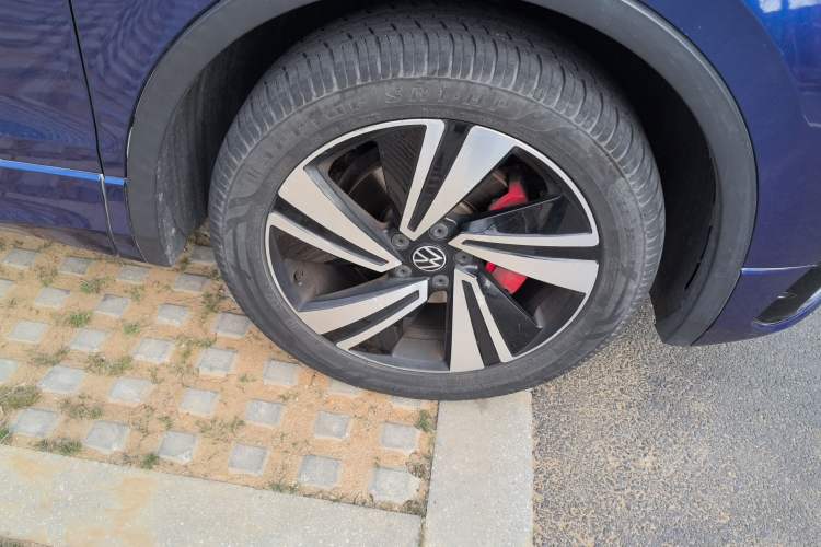 Used Volkswagen Tiguan X 2021 330TSI Two-Wheel Drive Enjoyment Version Right Front Wheel Hub