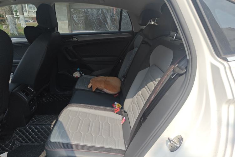 Used Volkswagen Tiguan X 2021 330TSI Two-Wheel-Drive Flagship Edition Left Rear Seat