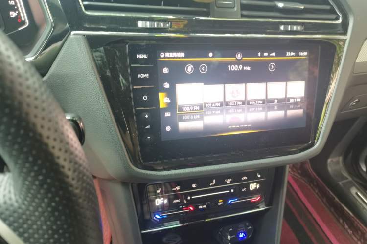 Used Volkswagen Tiguan X 2021 330TSI Two-Wheel-Drive Flagship Edition Audio And AC Panel