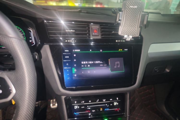 Used Volkswagen Tiguan X 2021 330TSI Two-Wheel-Drive Prestige Flagship Edition Audio And AC Panel