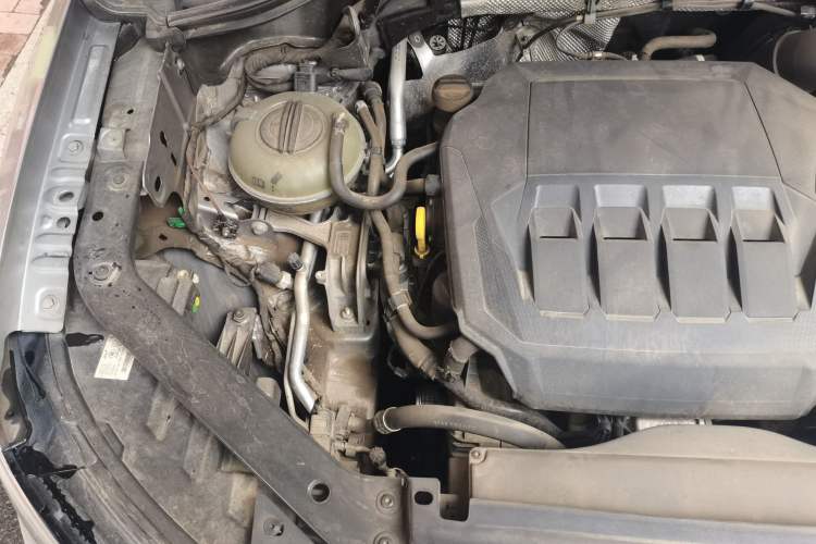 Used Volkswagen Tiguan X 2021 330TSI Two-Wheel-Drive Flagship Edition Engine Bay Right