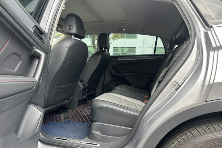 Used Volkswagen Tiguan X 2021 330TSI Two-Wheel-Drive Flagship Edition Interior 9